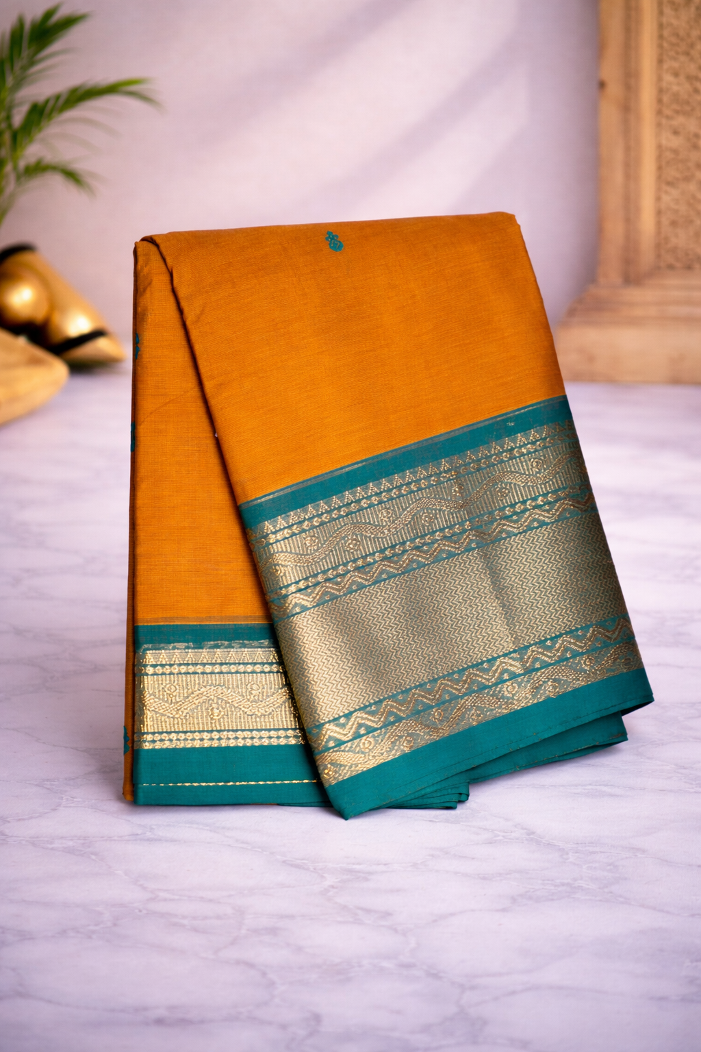 Mustard with green kanchi border- Hand butta- Chettinad cotton